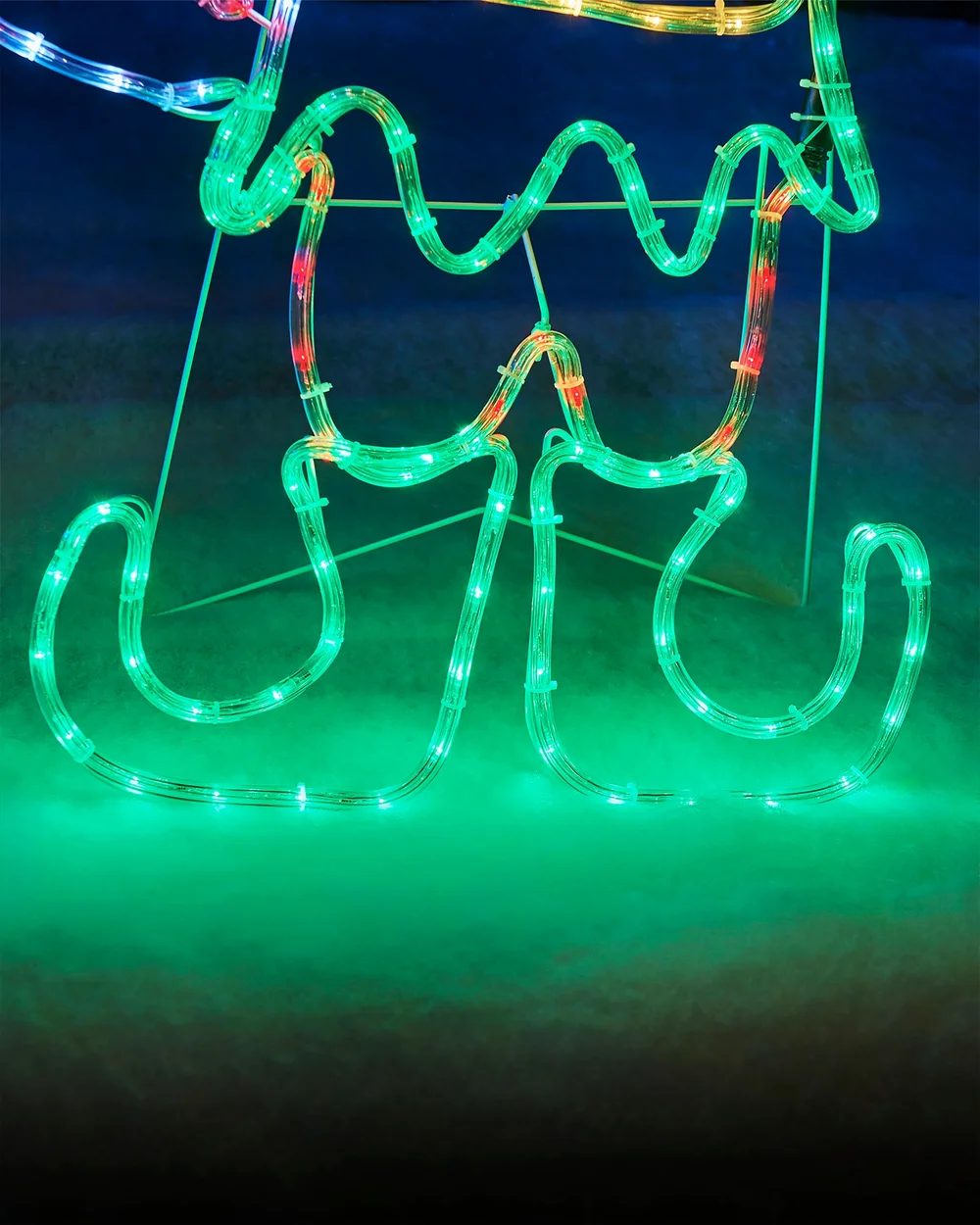 WeRChristmas White 2D Elf Rope Light Silhouette 116 Cm - No Size Image 5