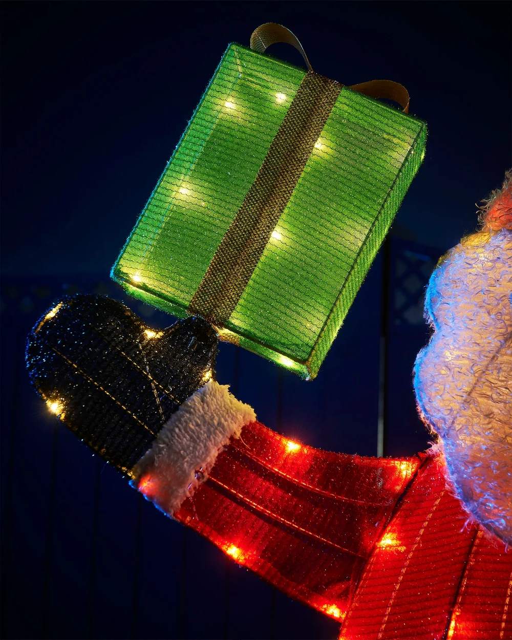 WeRChristmas White 3D Tinsel Santa With Gift Box Silhouette 121 X 95 Cm - No Size Image 4