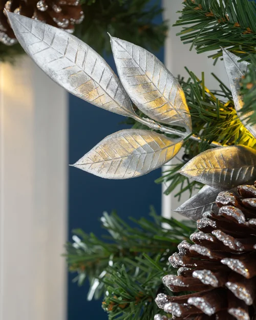 WeRChristmas Multi-Colour Pre-Lit Extra-Thick Silver And White Decorated Artificial Christmas Garland 80 Warm White Leds 9 Ft - No Size Image 5