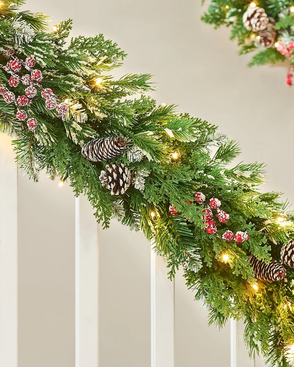 WeRChristmas Green And White Pre-Lit Snow-Flocked Mixed-Tip Artificial Christmas Garland 80 Warm White Leds 9 Ft - No Size Image 2