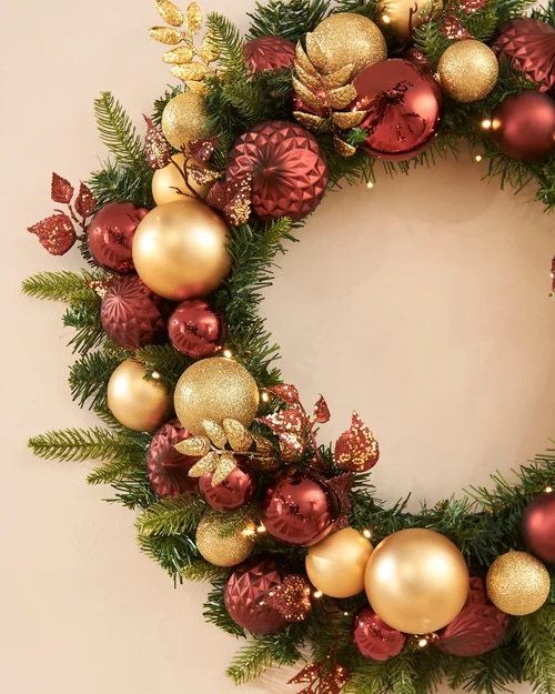 WeRChristmas Multi-Colour Pre-Lit Artificial Christmas Wreath With Burgundy & Gold Baubles 60 Warm White Leds 76 Cm - No Size Image 3