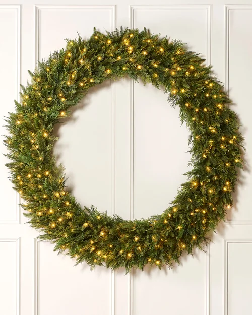 WeRChristmas Natural Pre-Lit Majestic Fir Artificial Christmas Wreath 450 Warm White Leds 1.5 M - No Size Image 2