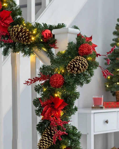 WeRChristmas Multi-Colour Pre-Lit Extra-Thick Red Decorated Artificial Christmas Garland 80 Warm White Leds 9 Ft - No Size Image 2