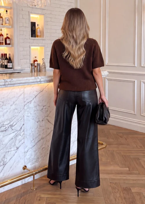 AX Paris Chocolate Embellished Short Sleeve Brushed Knit Top - S/M Image 4