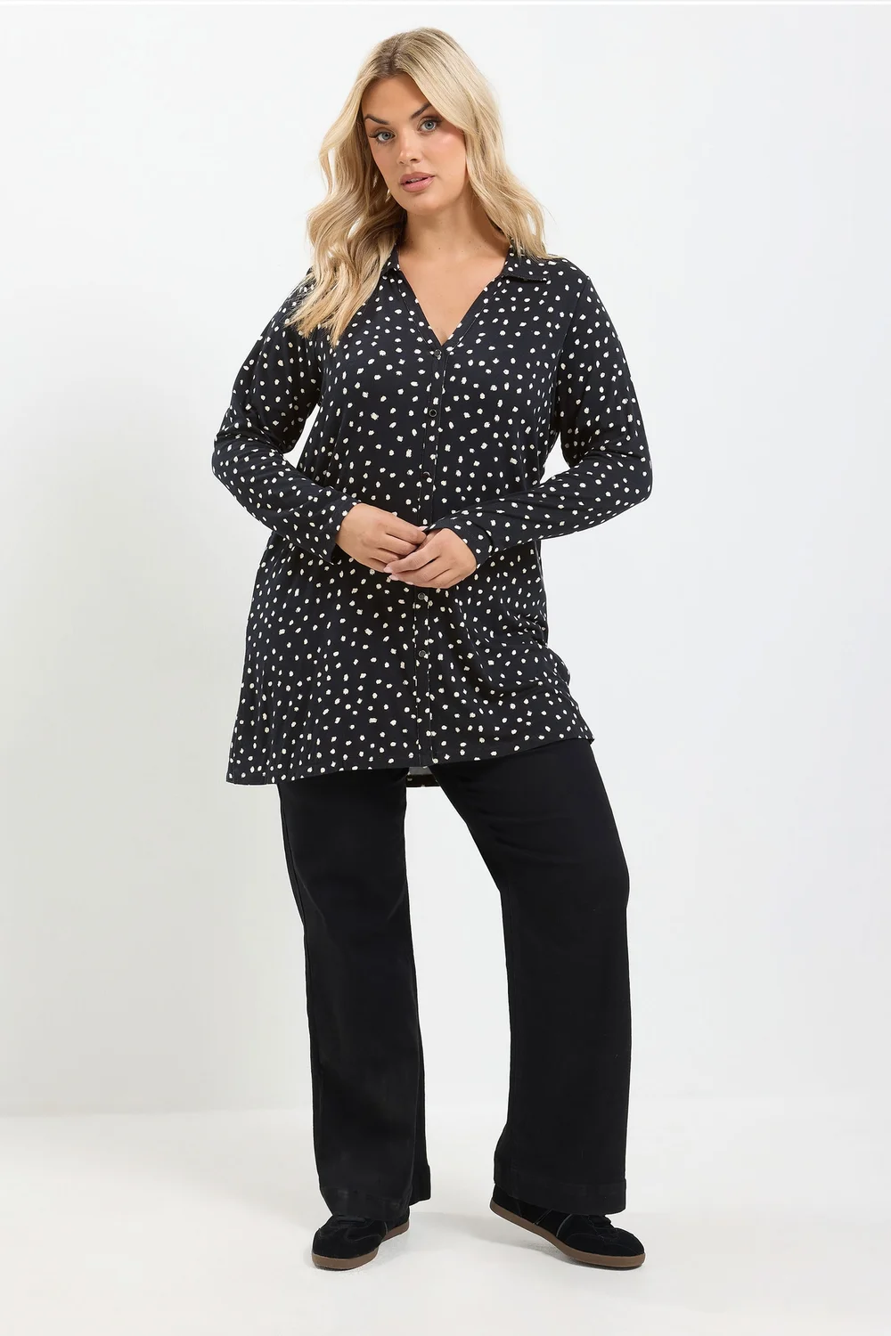 Yours Curve Black Spot Jersey Shirt - 16 Image 2