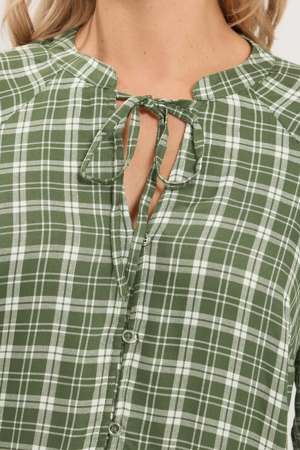 Yours Curve Green Checked Tie Detail Top - 14 Image 4