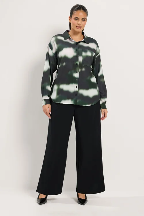 Yours Curve Black Blur Print Shirt - 30-32 Image 1