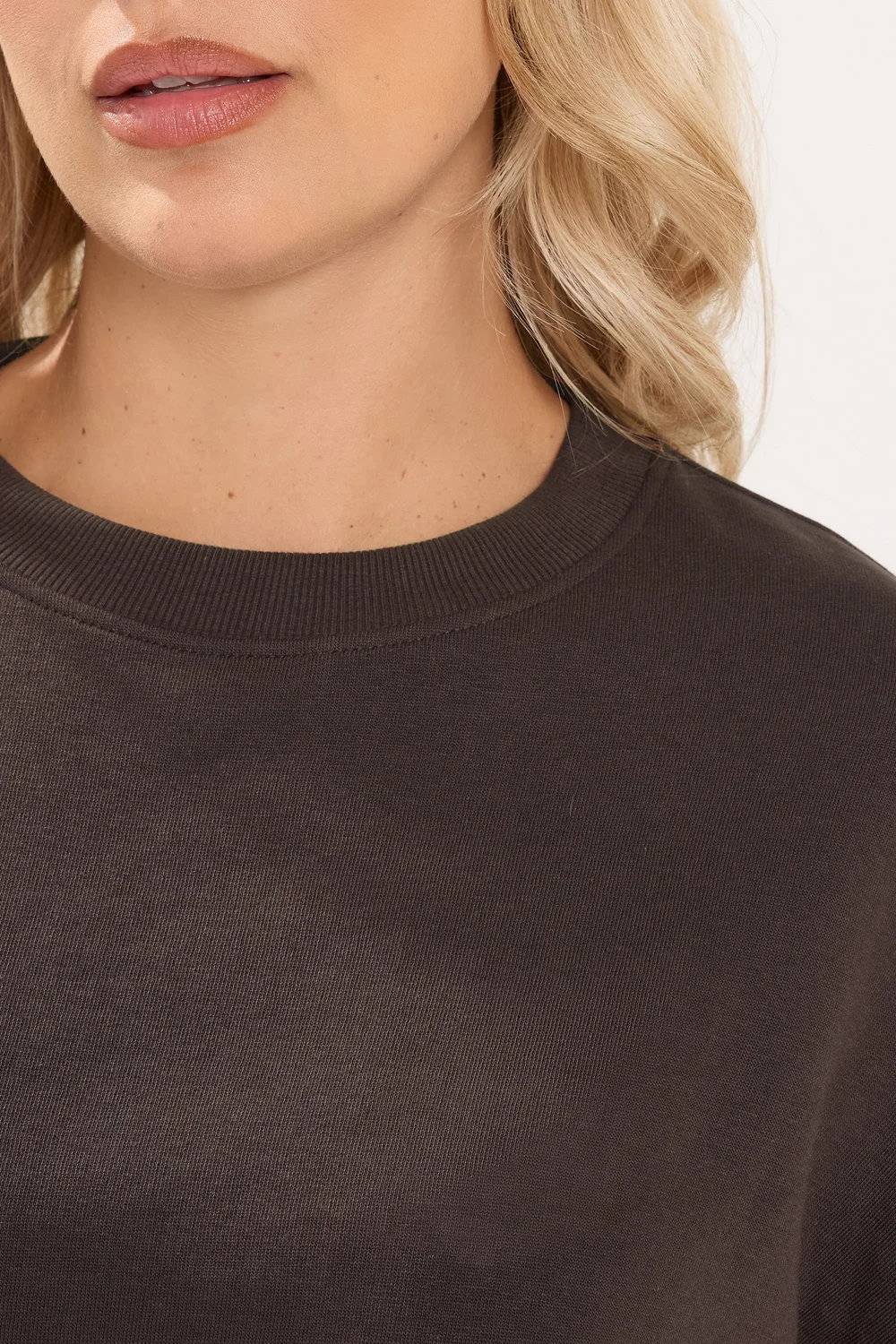 Yours Curve Chocolate Brown Sweatshirt - 26-28 Image 4