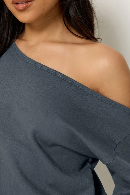 PixieGirl Petite Dark Blue Off Shoulder Sweatshirt - 12 Image 5