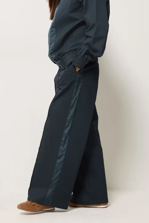 PixieGirl Petite Navy Blue Wide Leg Trousers - 16 Image 2