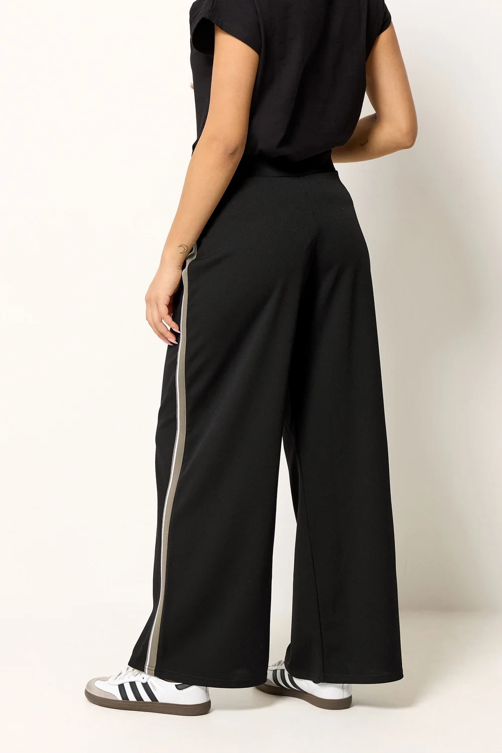 PixieGirl Petite Black Side Stripe Detail Wide Leg Trousers - 18/l27 Image 3