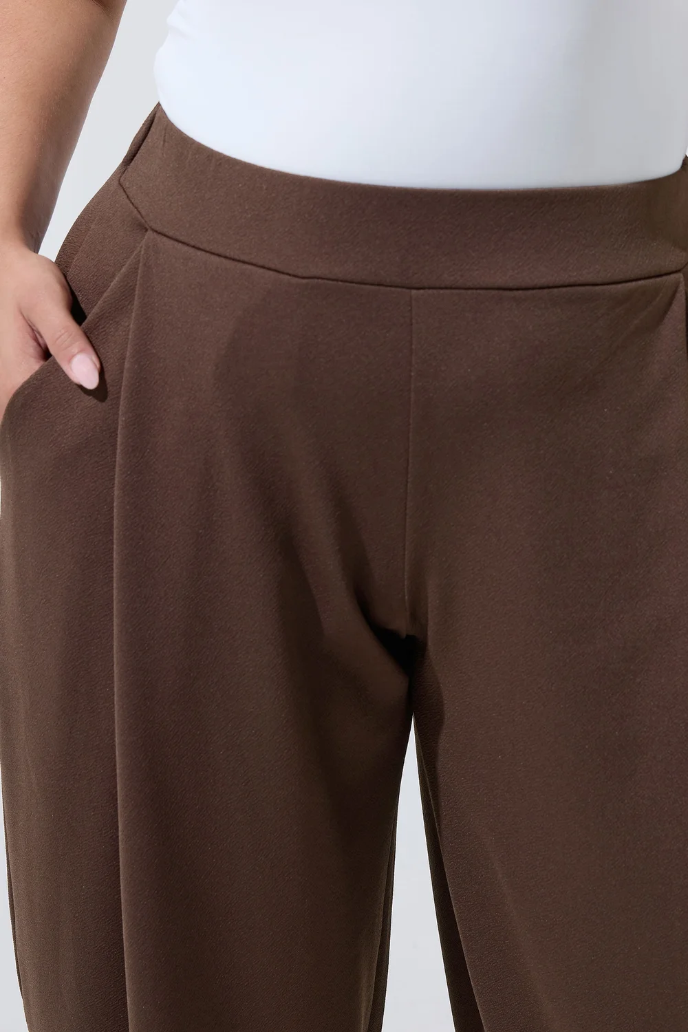 Yours Limited Curve Chocolate Brown Pleated Barrel Leg Trousers - 18 Image 4
