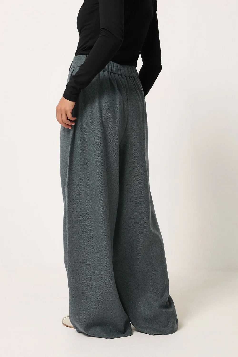 PixieGirl Petite Grey Herringbone Wide Leg Trousers - 14 Image 3