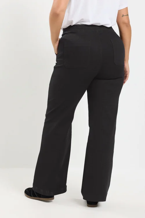 Yours Curve Black Patch Pocket Jeggings - 18/L30 Image 3
