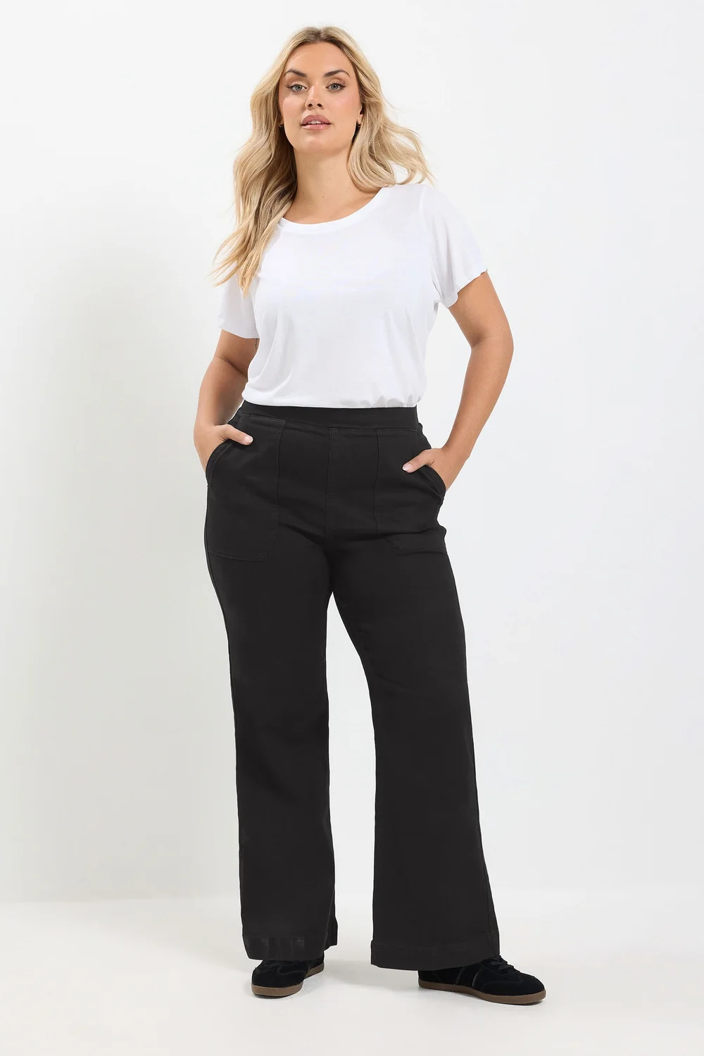 Yours Curve Black Patch Pocket Jeggings - 18/L30 Image 1