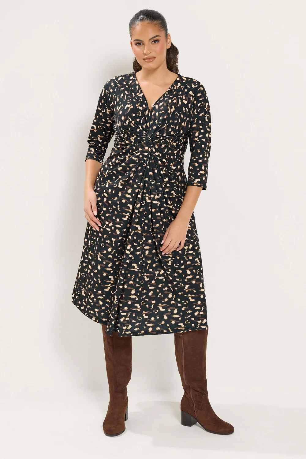 Yours Curve Black Abstract Twist Front Midi Dress - 20 Image 2