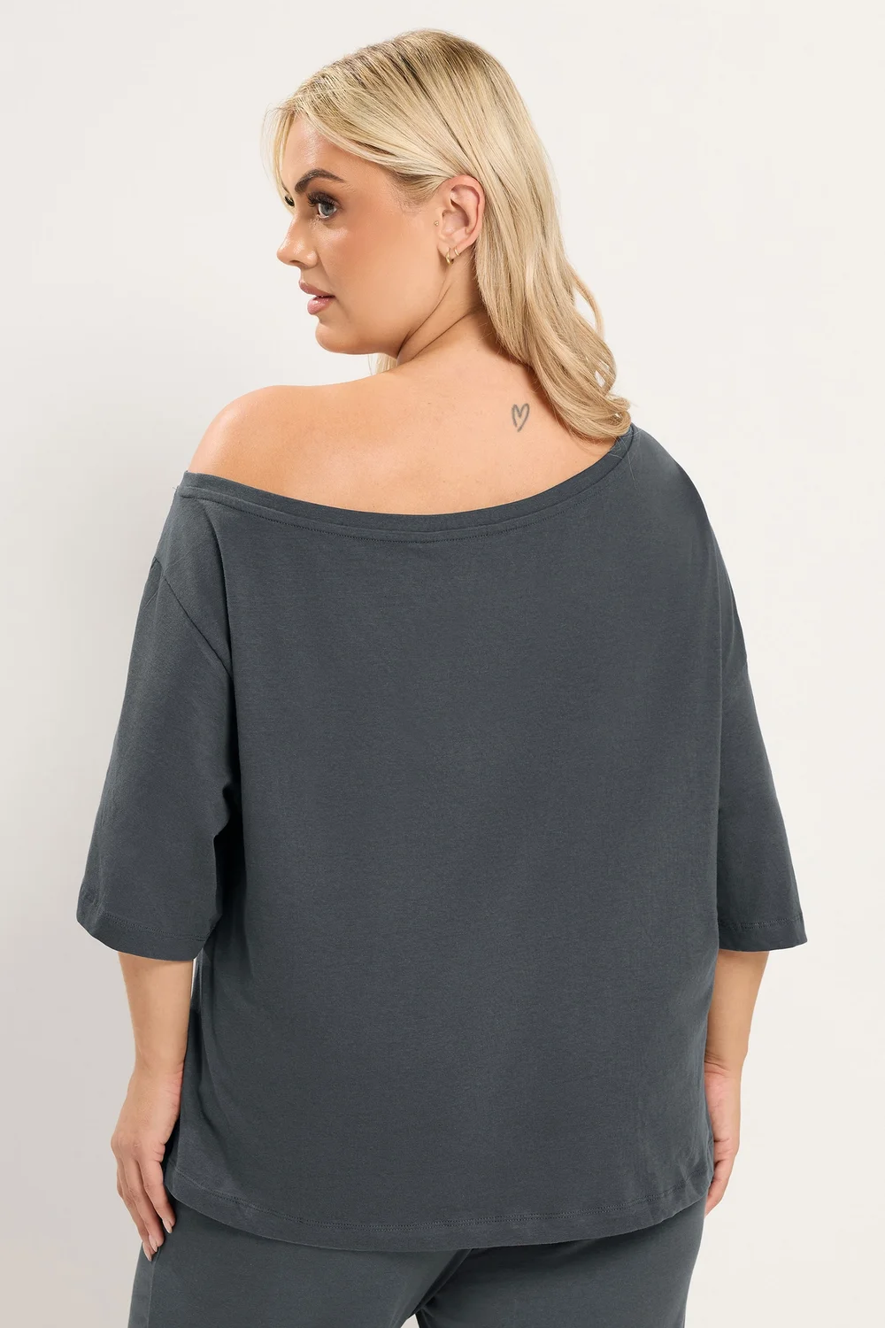 Yours Curve Grey Off Shoulder T-Shirt & Trouser Set - 18 Image 3