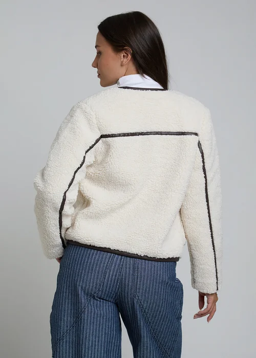 Wednesdays Girl Cream Borg Clasp Detail Round Neck Cropped Jacket - XS Image 2