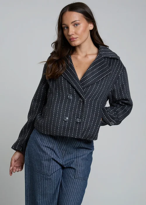 Wednesdays Girl Grey Single-Breasted Pinstripe Cropped Blazer - S Image 5