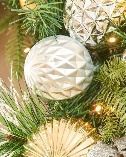 WeRChristmas Multi-Colour Pre-Lit Artificial Christmas Wreath With Silver & Gold Baubles 60 Warm White Leds 76 Cm - No Size Image 5