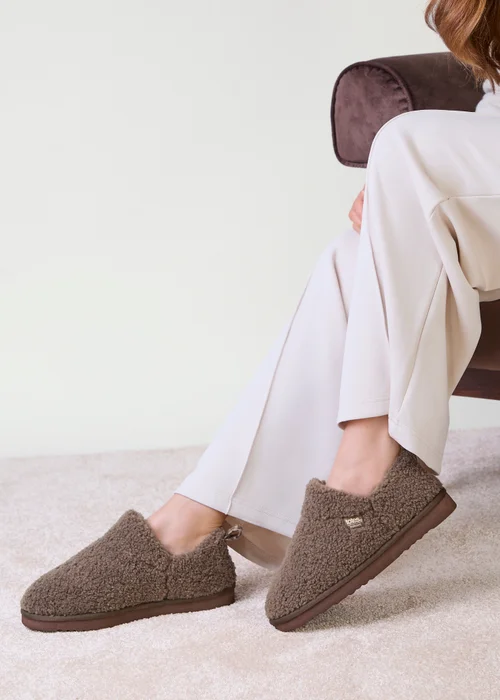 Totes Isotoner Brown Borg Bootie Slippers - 7 Image 2