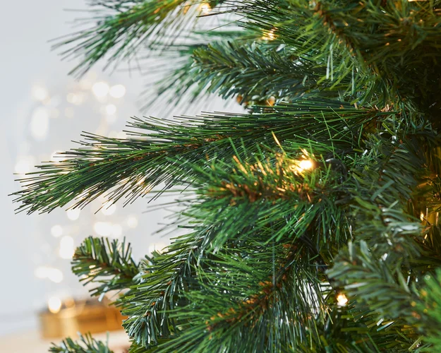 WeRChristmas Green Pre-Lit Victorian Pine Christmas Tree 5 Ft - No Size Image 5