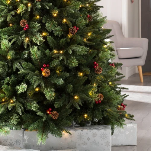 WeRChristmas Green Pre-Lit Victorian Christmas Tree With Berries Pinecones & Warm White Leds 5 Ft - No Size Image 5