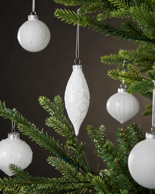 WeRChristmas White Glass Christmas Baubles 20 Pack 6.6 Cm - No Size Image 1