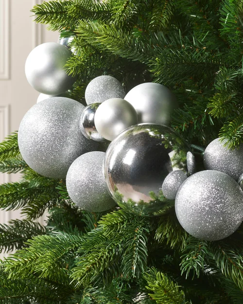 WeRChristmas Silver Christmas Tree Garland Decoration With 84 Mixed Finish Baubles 9 Ft - No Size Image 3