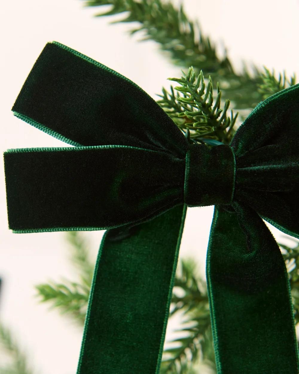 WeRChristmas Sage Green Set Of 20 Velvet Double Christmas Bows 16.5 Cm - No Size Image 5