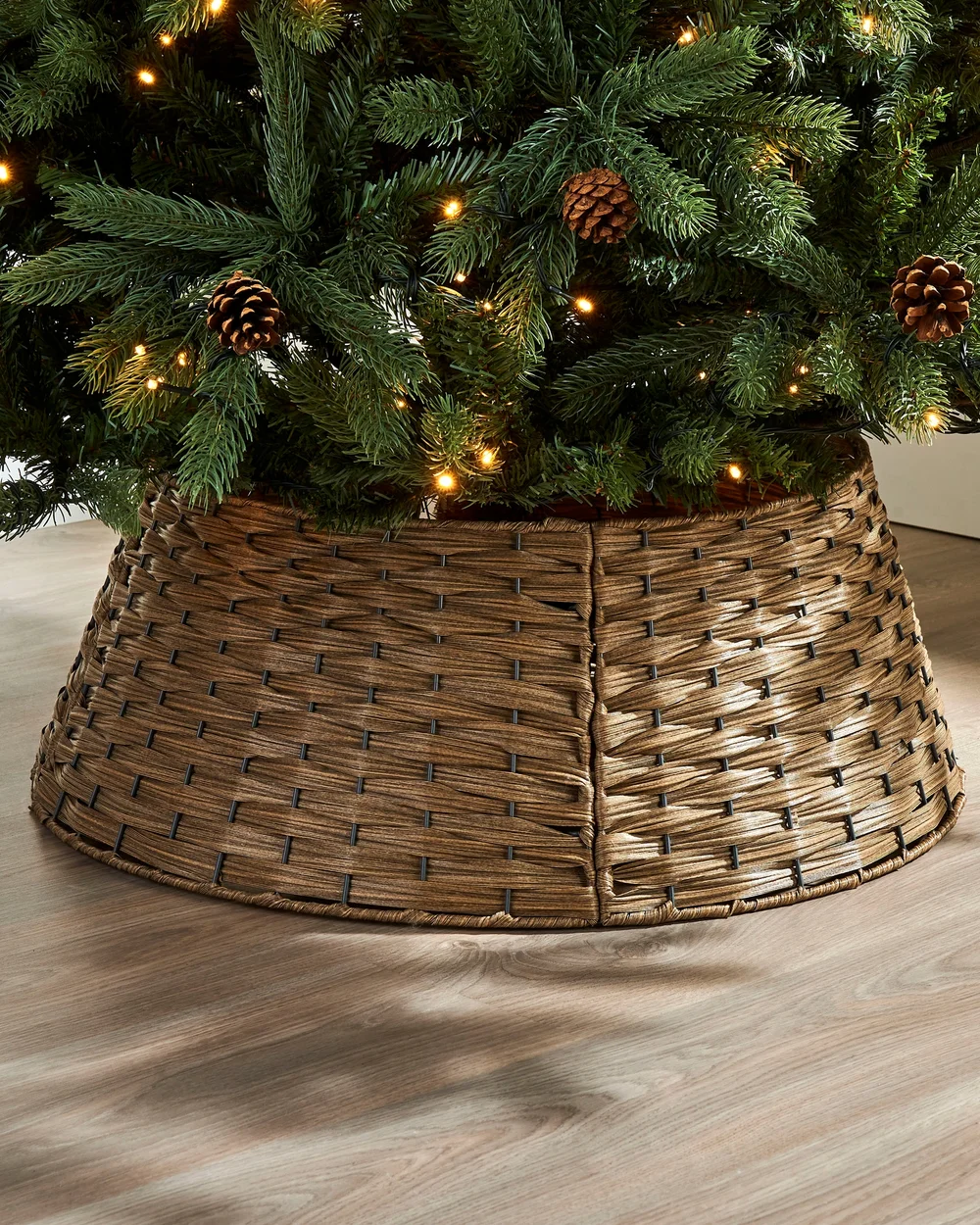 WeRChristmas Light Brown Rattan Christmas Tree Collar 65 Cm - No Size Image 2