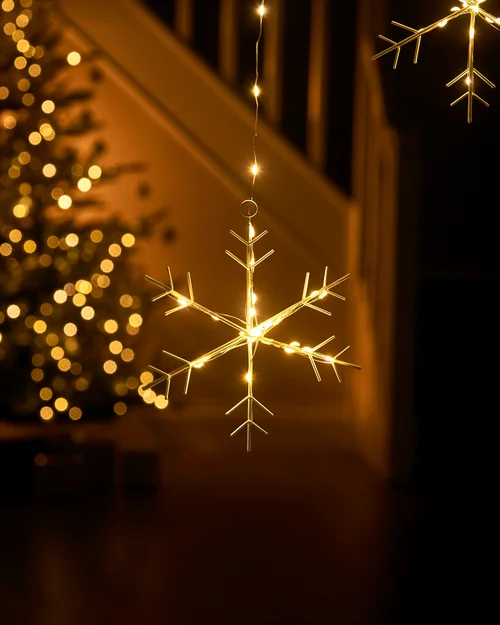 WeRChristmas White Snowflake Curtain String Lights 336 Warm White Leds 1.2 M - No Size Image 4