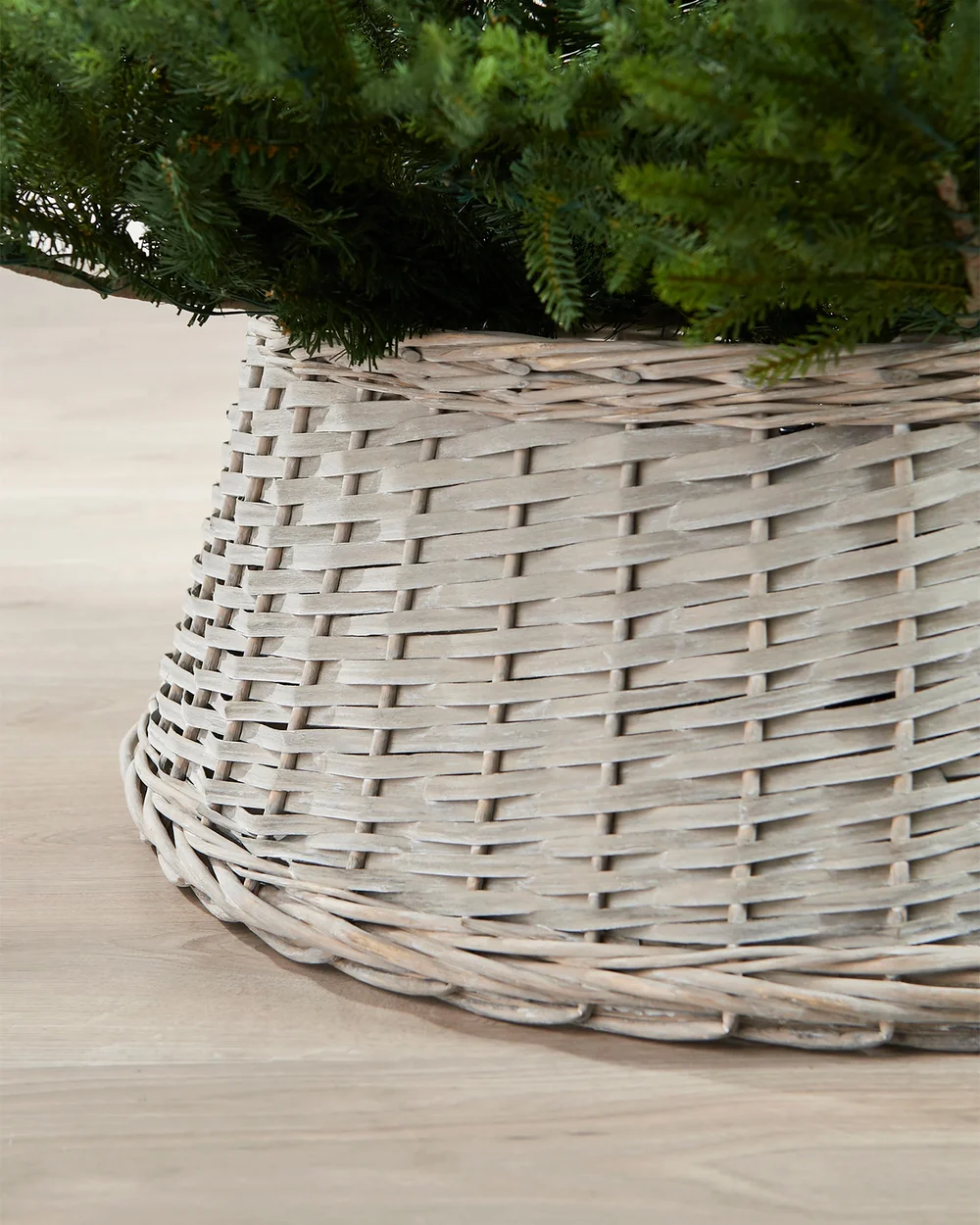 WeRChristmas Grey Wicker Rattan Christmas Tree Collar 70 Cm - No Size Image 3