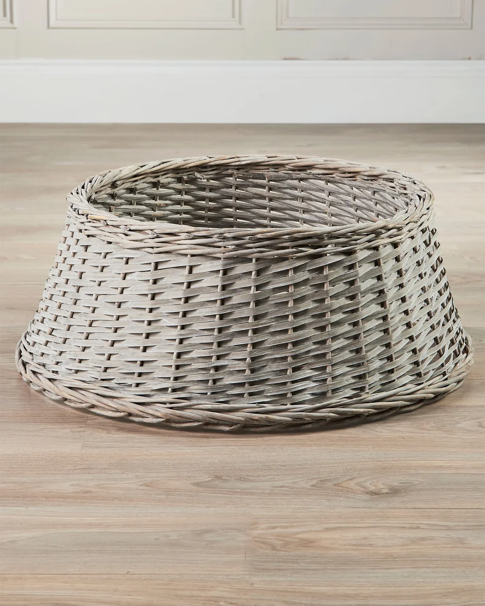 WeRChristmas Grey Wicker Rattan Christmas Tree Collar 70 Cm - No Size Image 5