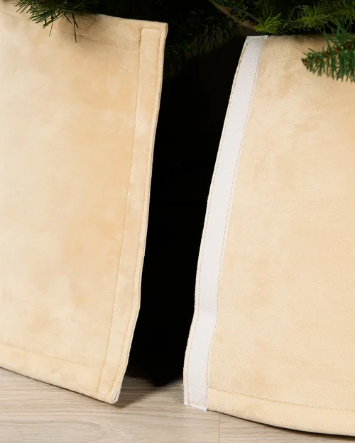 WeRChristmas Latte Velvet Christmas Tree Collar 70 Cm - No Size Image 4