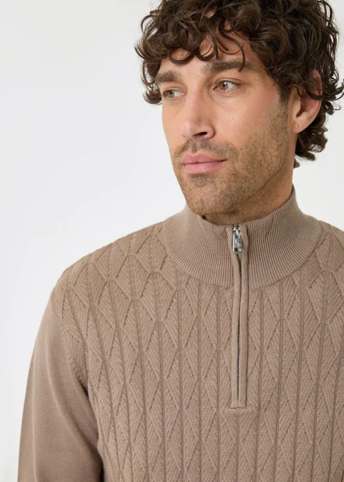 Threadbare Diamond Cable Knit Quarter Zip Jumper in Taupe - M Image 4