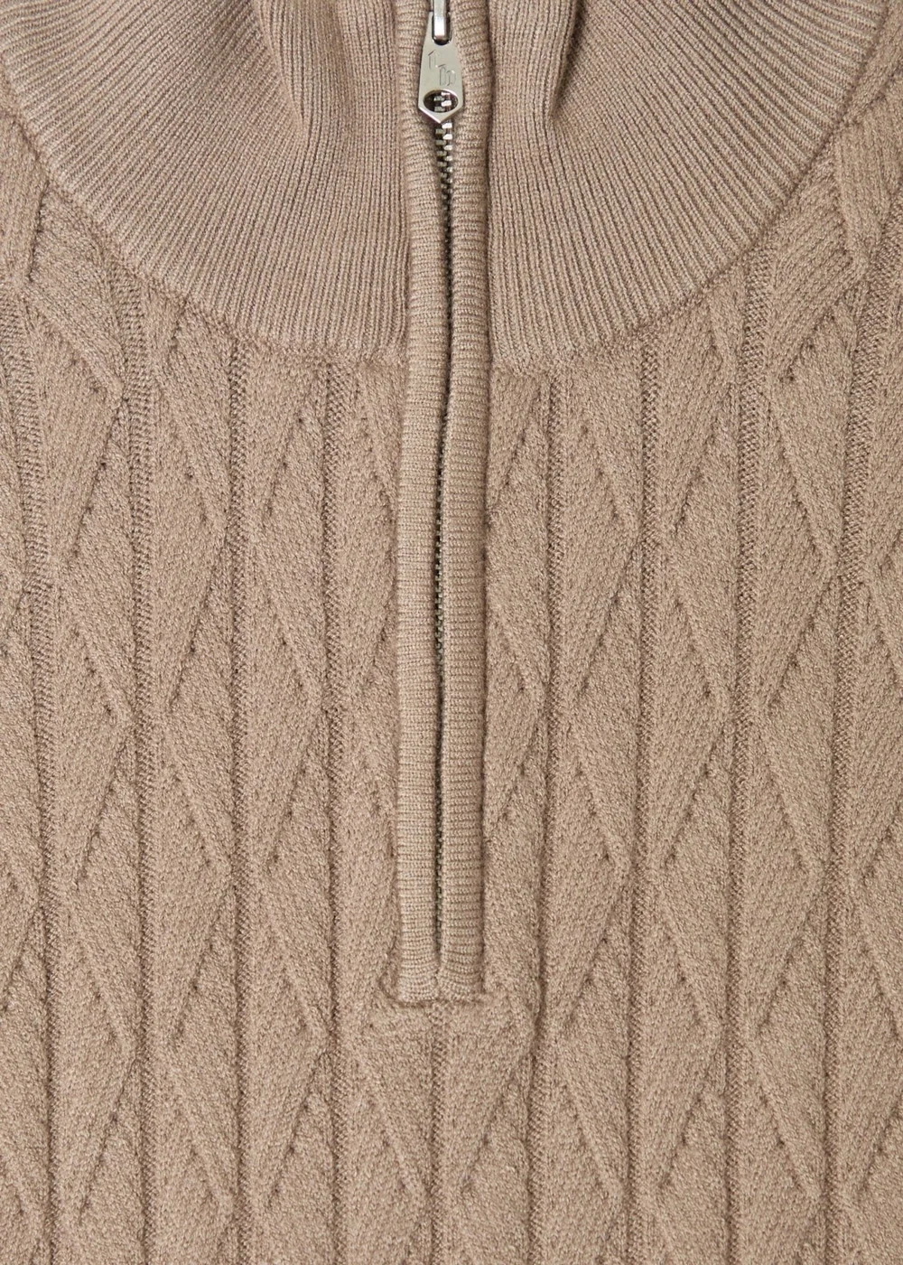 Threadbare Diamond Cable Knit Quarter Zip Jumper in Taupe - M Image 5