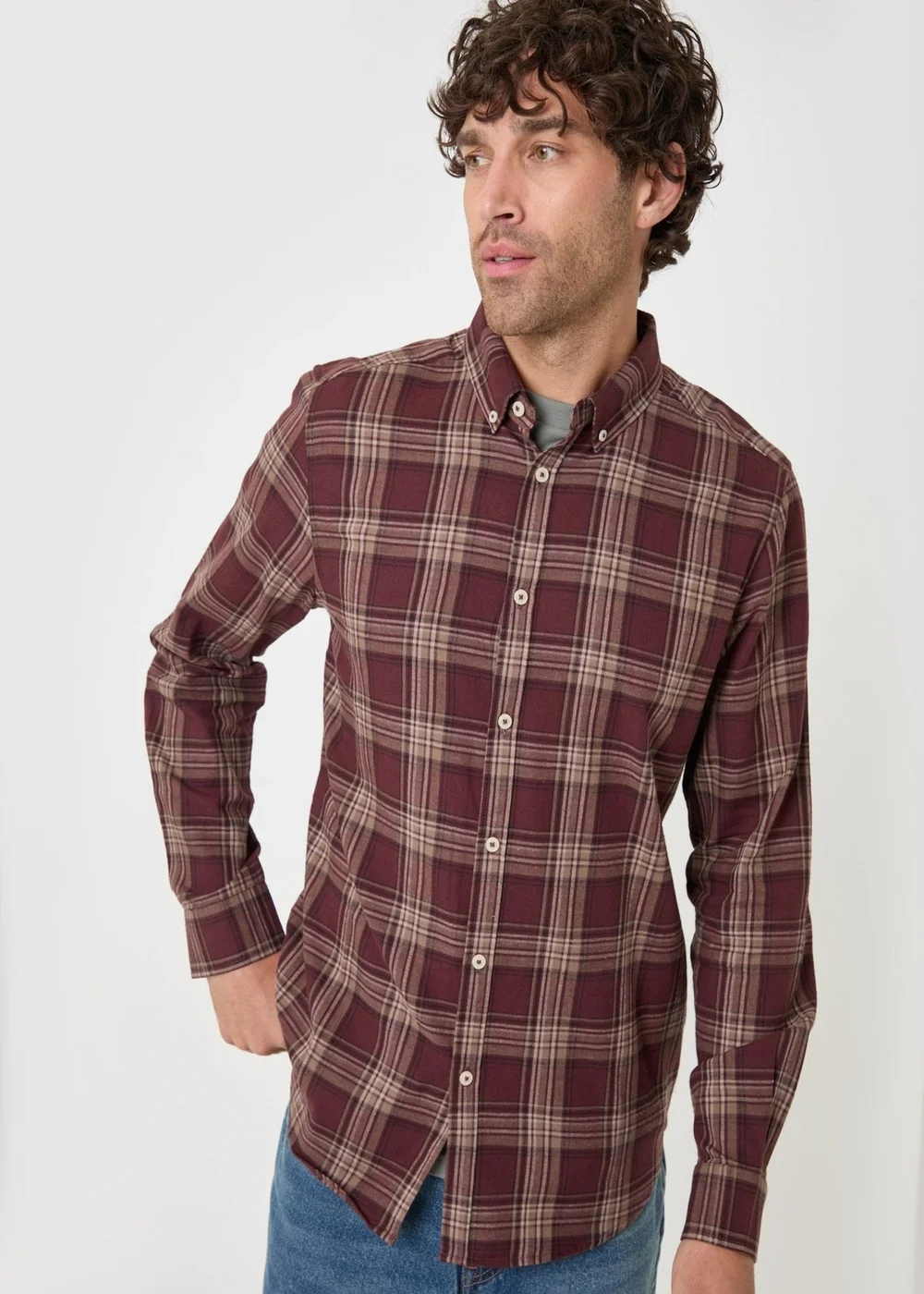Threadbare Brushed Cotton Flannel Shirt in Burgundy Check - M Image 5