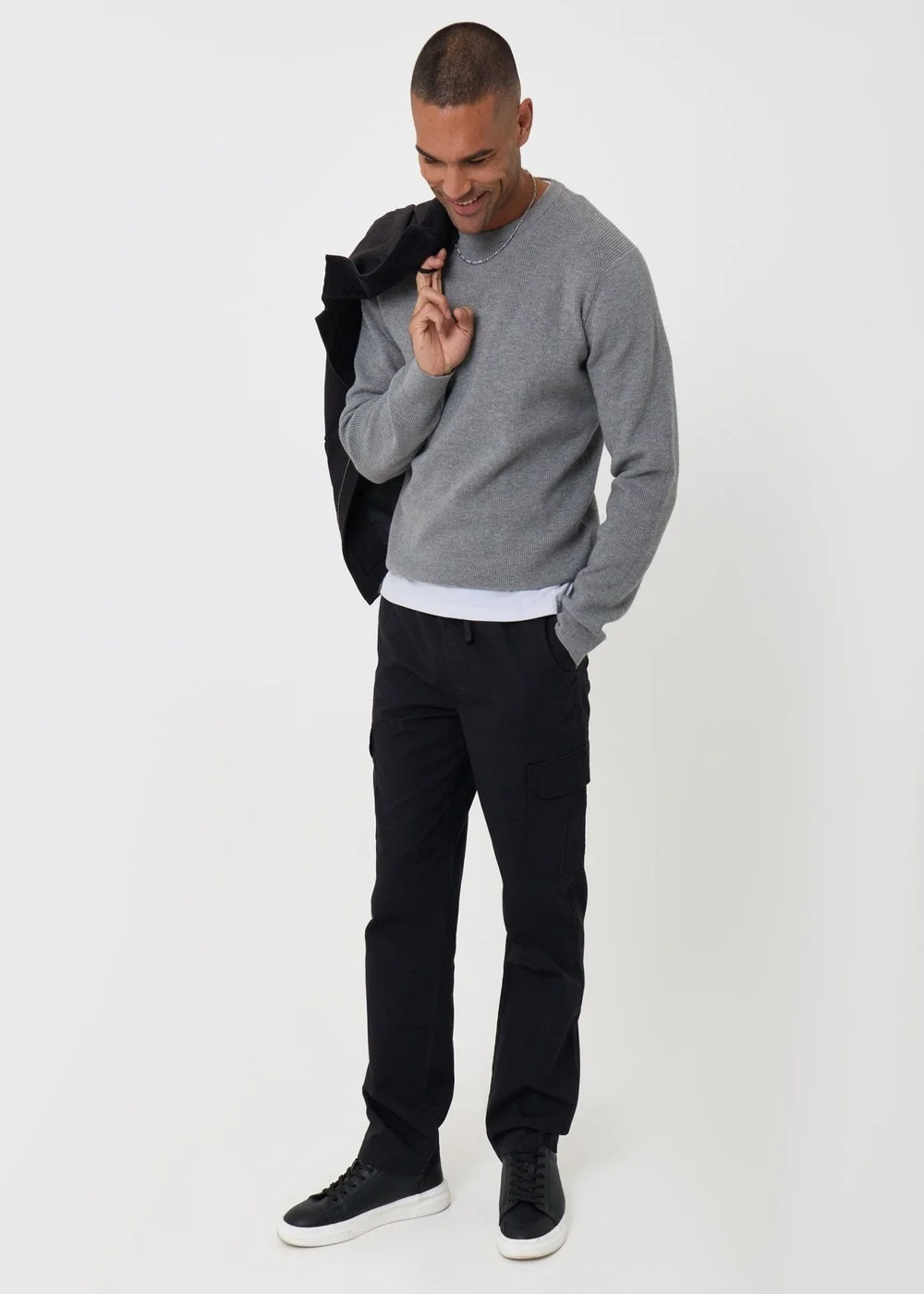 Threadbare Regular Fit Cotton Cargo Trousers in Black - M Image 2