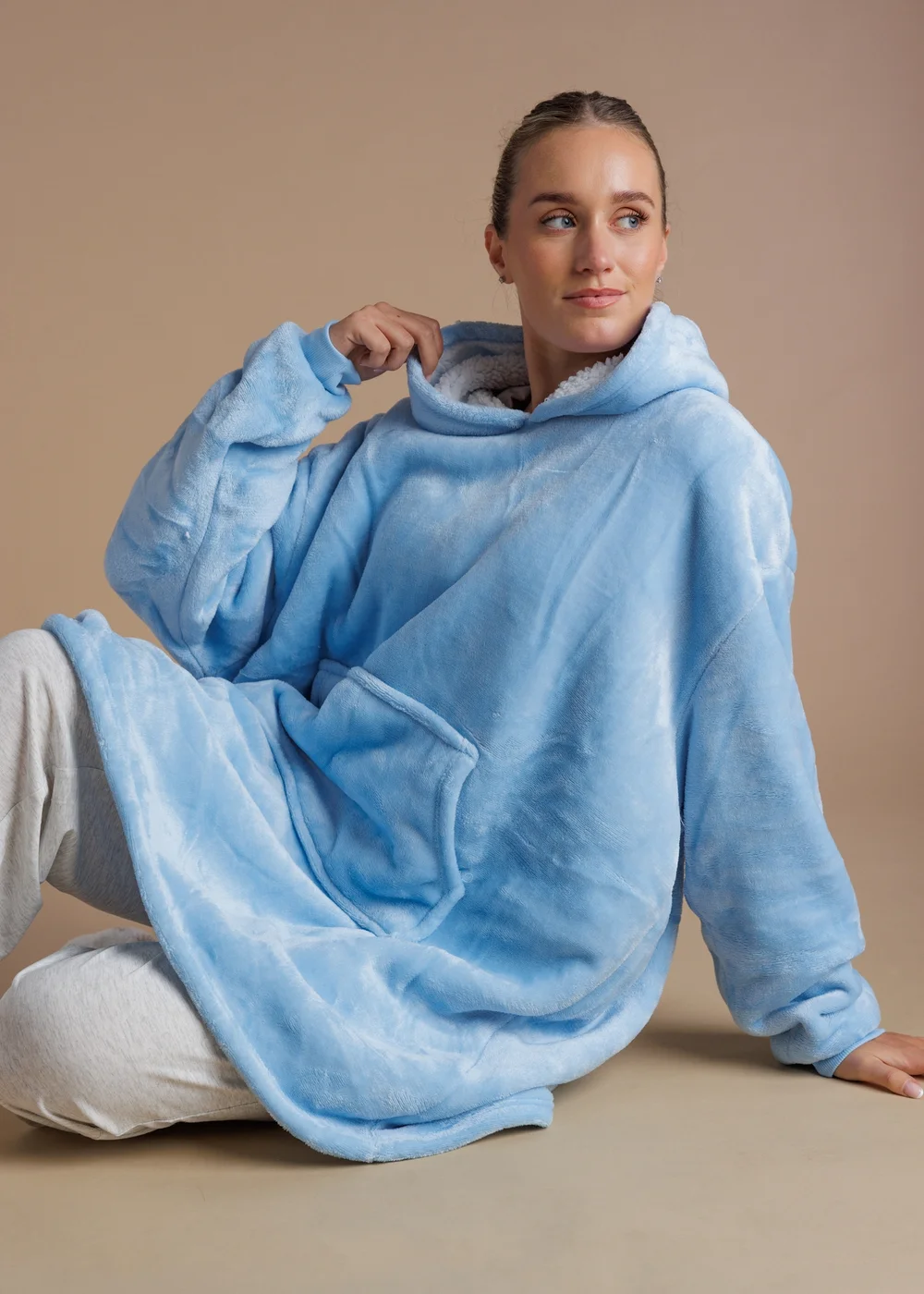 Tokyo Laundry Light Blue Soft Sherpa Lined Hooded Blanket - One Size Image 1