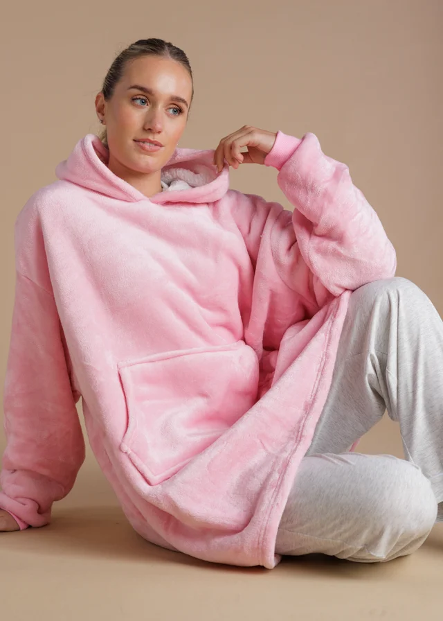 Tokyo Laundry Soft Pink Soft Sherpa Lined Hooded Blanket