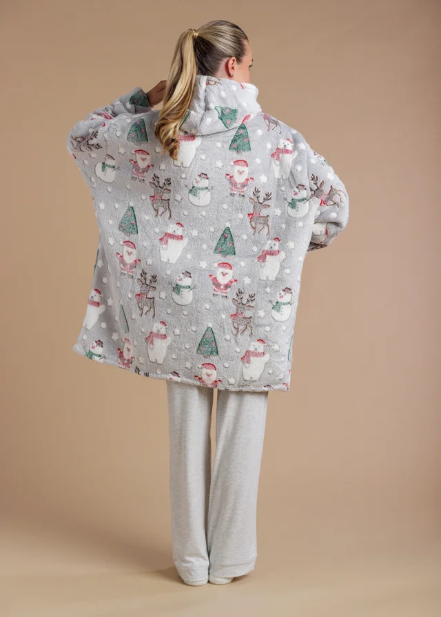 Tokyo Laundry Grey Christmas Print Sherpa Hooded Blanket