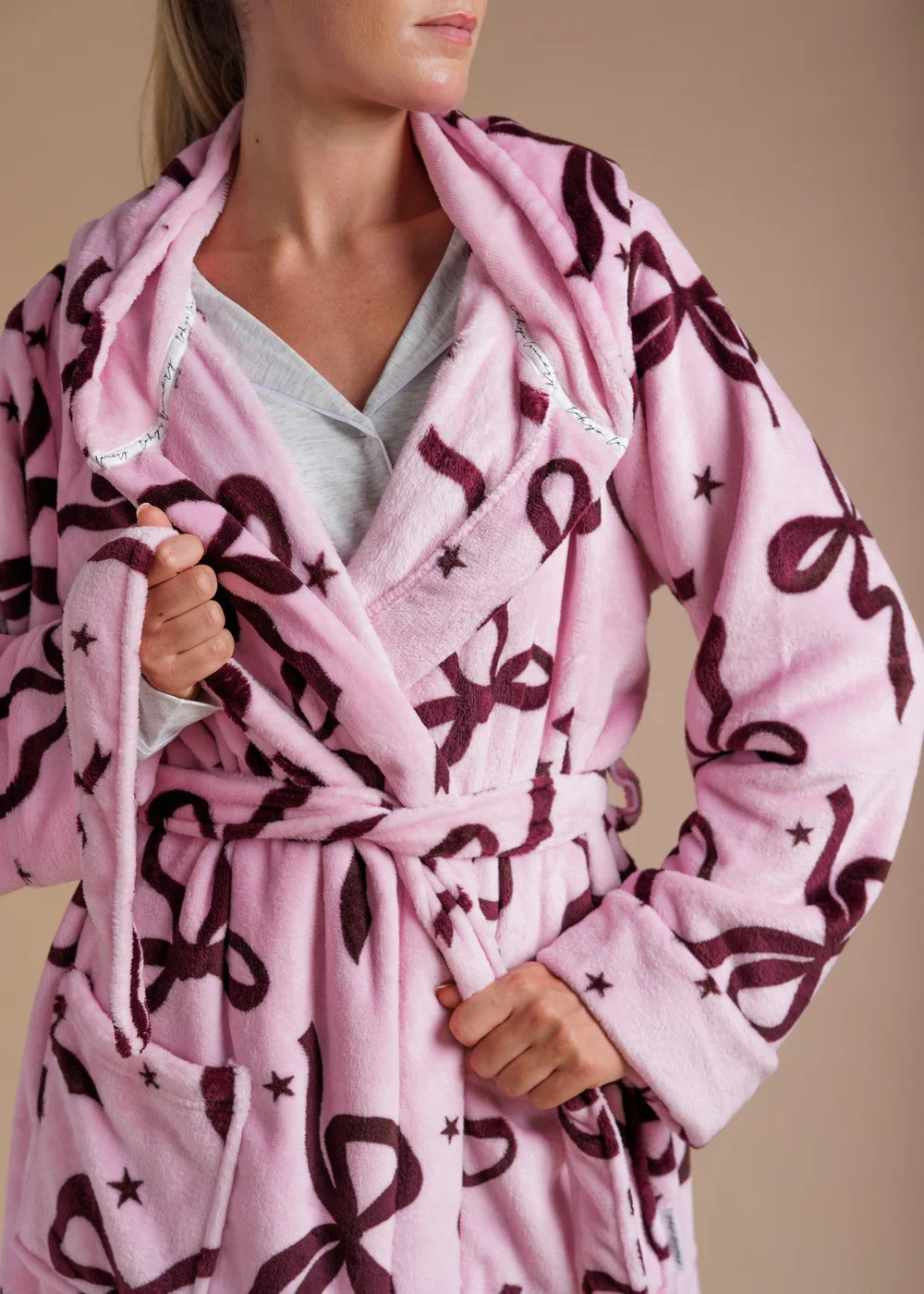 Tokyo Laundry Pink Bow Print Fluffy Hooded Dressing Gown - L Image 4