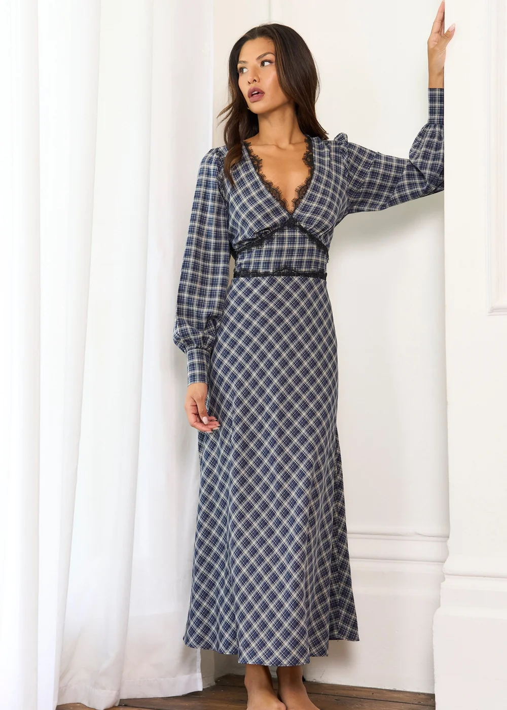 Gini London Blue Check Contrast Lace Trim Midi Dress - 14 Image 3