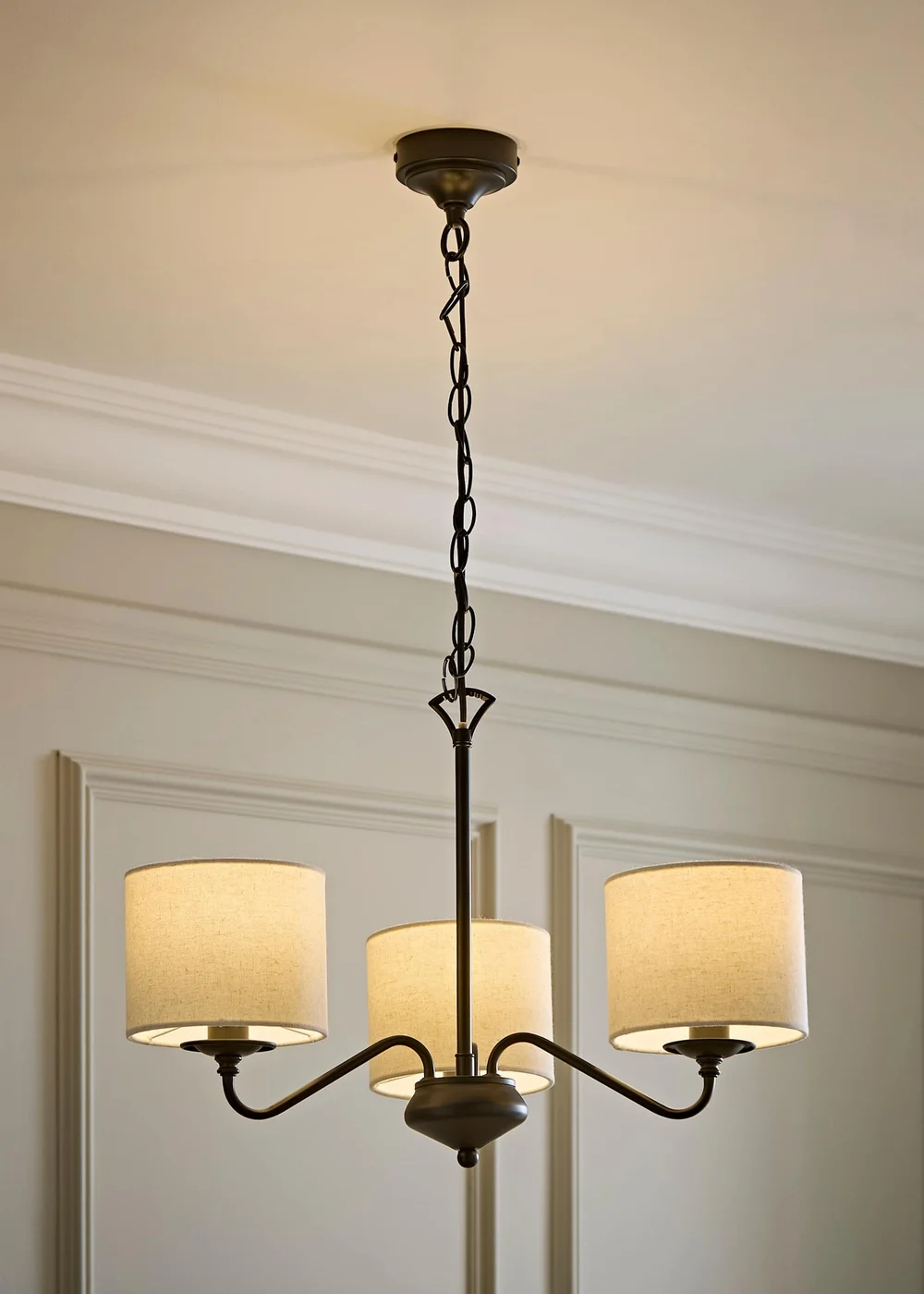 ValueLights Carmit Matte Black 3 Arm Fabric Shade Chandelier - One Size Image 1