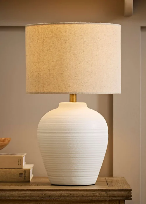 ValueLights Reid White Small Ribbed Ceramic Table Lamp - S Image 1