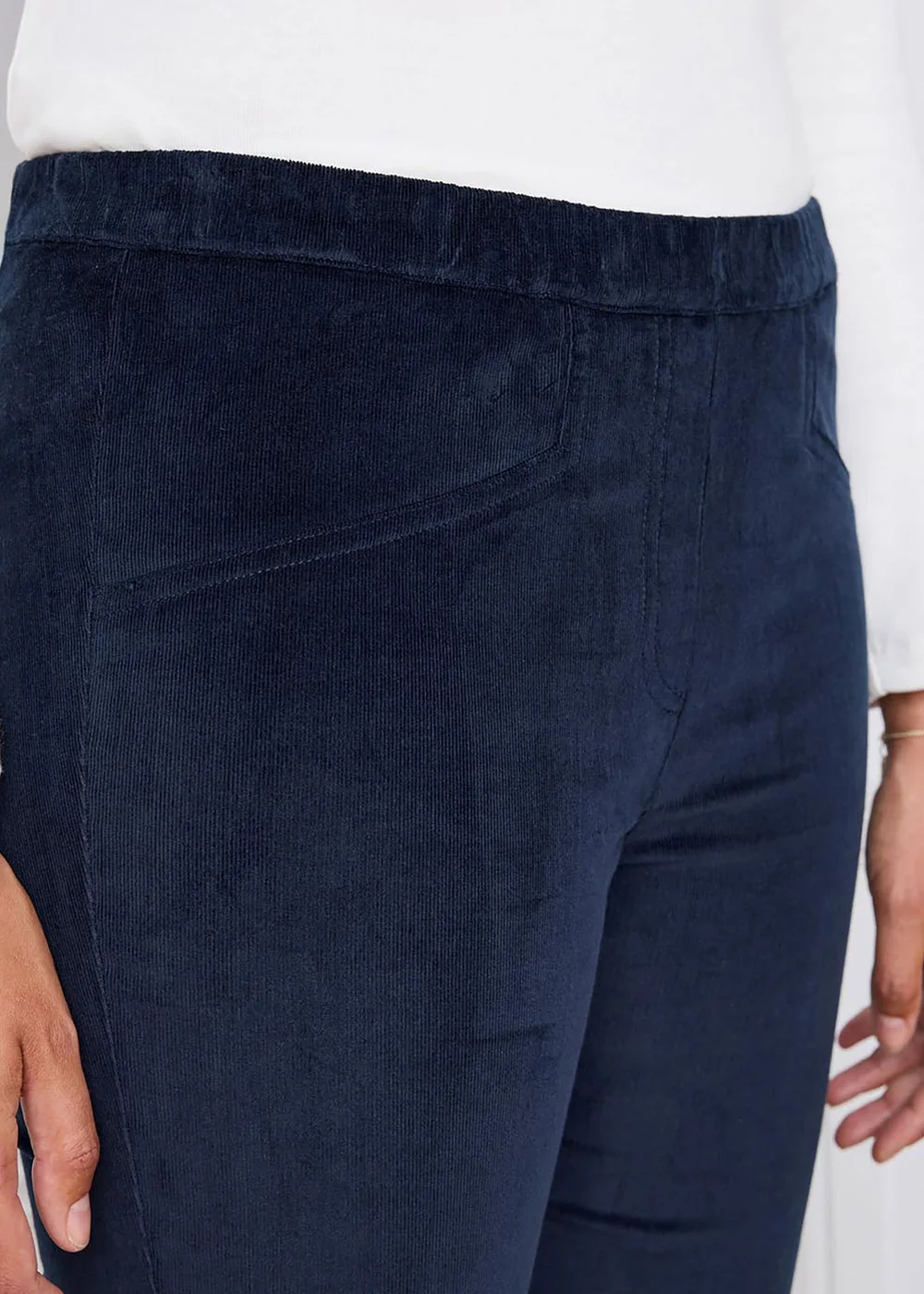 Cotton Traders Midnight Pull On Stretch Bootcut Cord Trousers - 18/L31 Image 4