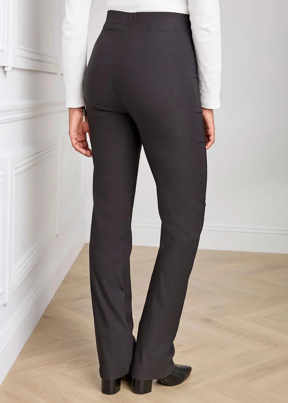 Cotton Traders Charcoal Super Stretchy Straight Leg Pull On Cosy Trousers - 20/L29 Image 4