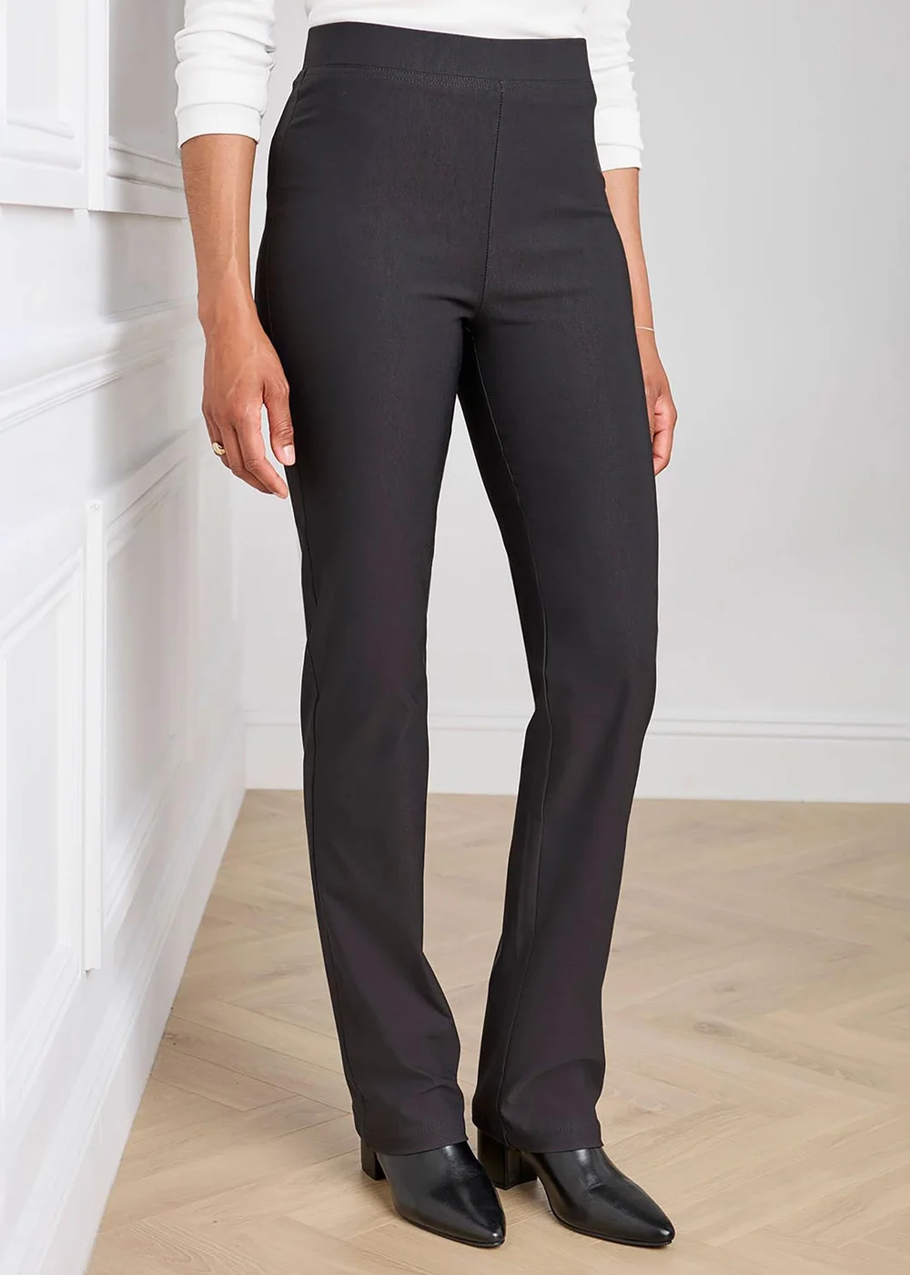 Cotton Traders Charcoal Super Stretchy Straight Leg Pull On Cosy Trousers - 20/L29 Image 3