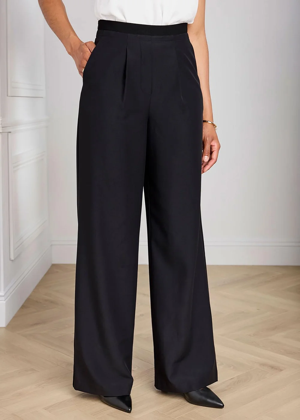 Cotton Traders Black Elasticated Waist Trousers - 14/L29 Image 1